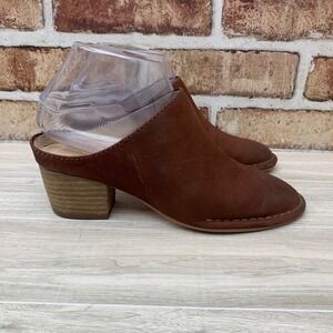 Clarks Womens Brown Leather Mule Heeled‎ Shoes Slip On Casual Size 6.5